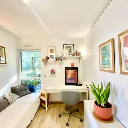 Bastide - 2 - Parking - Balcon - Free Wifi 아파트 *