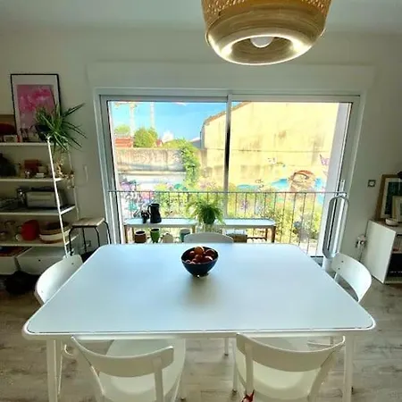 Bastide - 2 - Parking - Balcon - Free Wifi Apartment